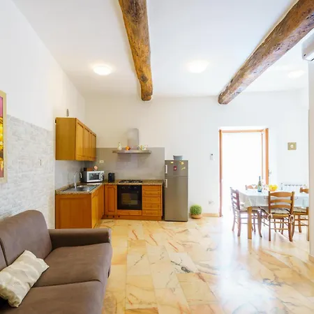Da Rocky Apartment Riomaggiore Exterior photo